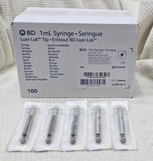 BD 1ml Syringe .  Seringue ( 1 cc 주사기 )